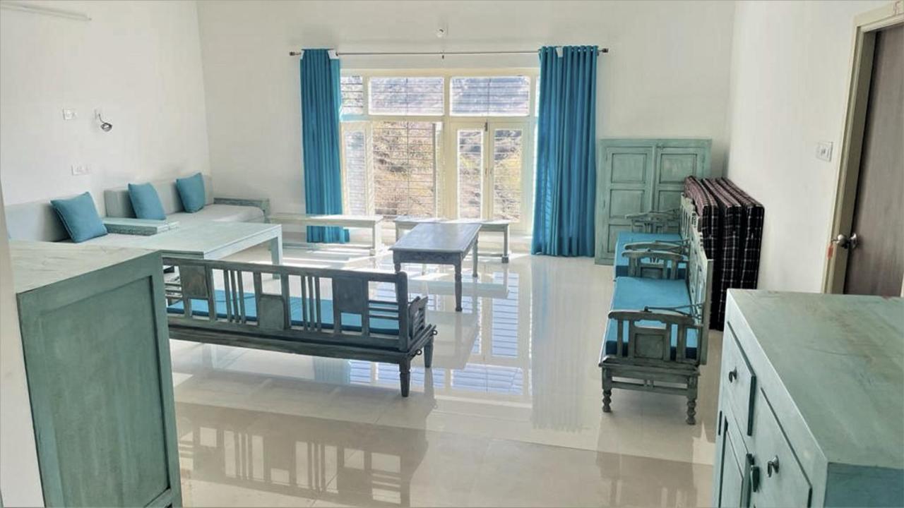 Bed and Breakfast Shikhar Bunglow - A Stunning Valley View Bungalow In Маунт-Абу Экстерьер фото