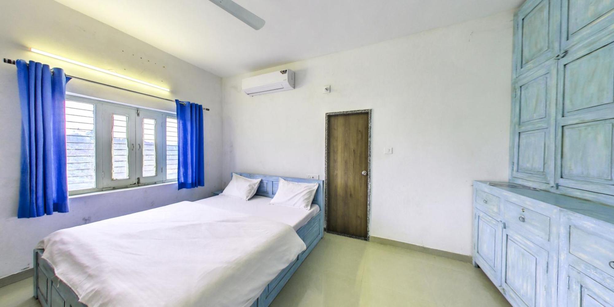 Bed and Breakfast Shikhar Bunglow - A Stunning Valley View Bungalow In Маунт-Абу Экстерьер фото
